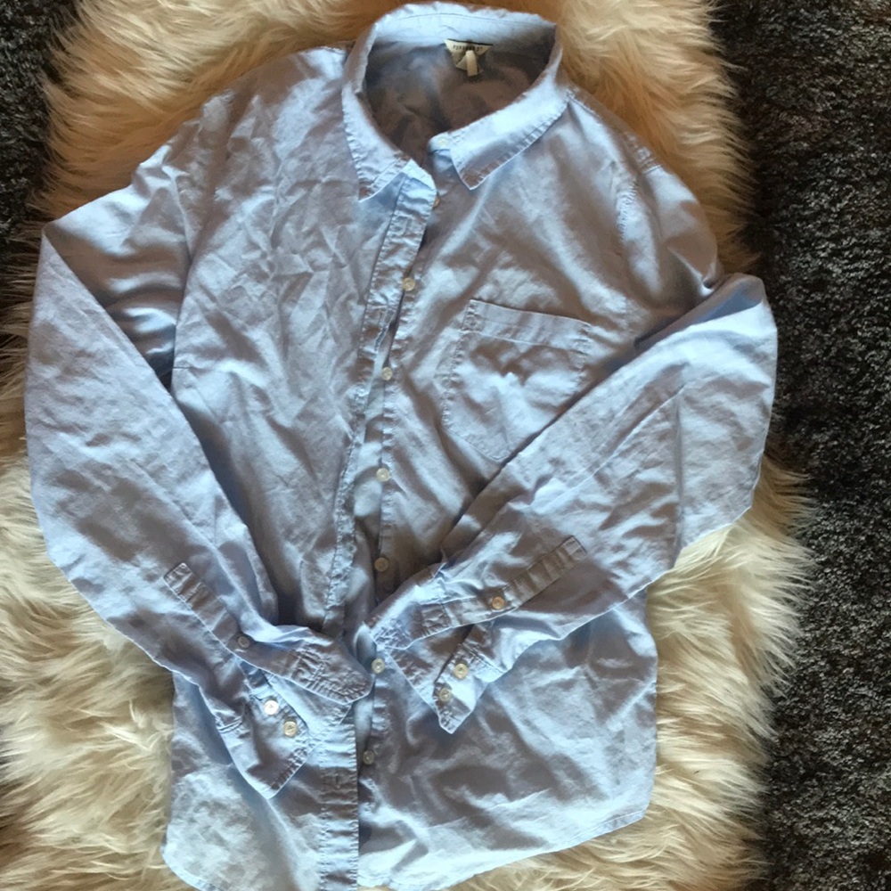 Forever 21 button up shirt